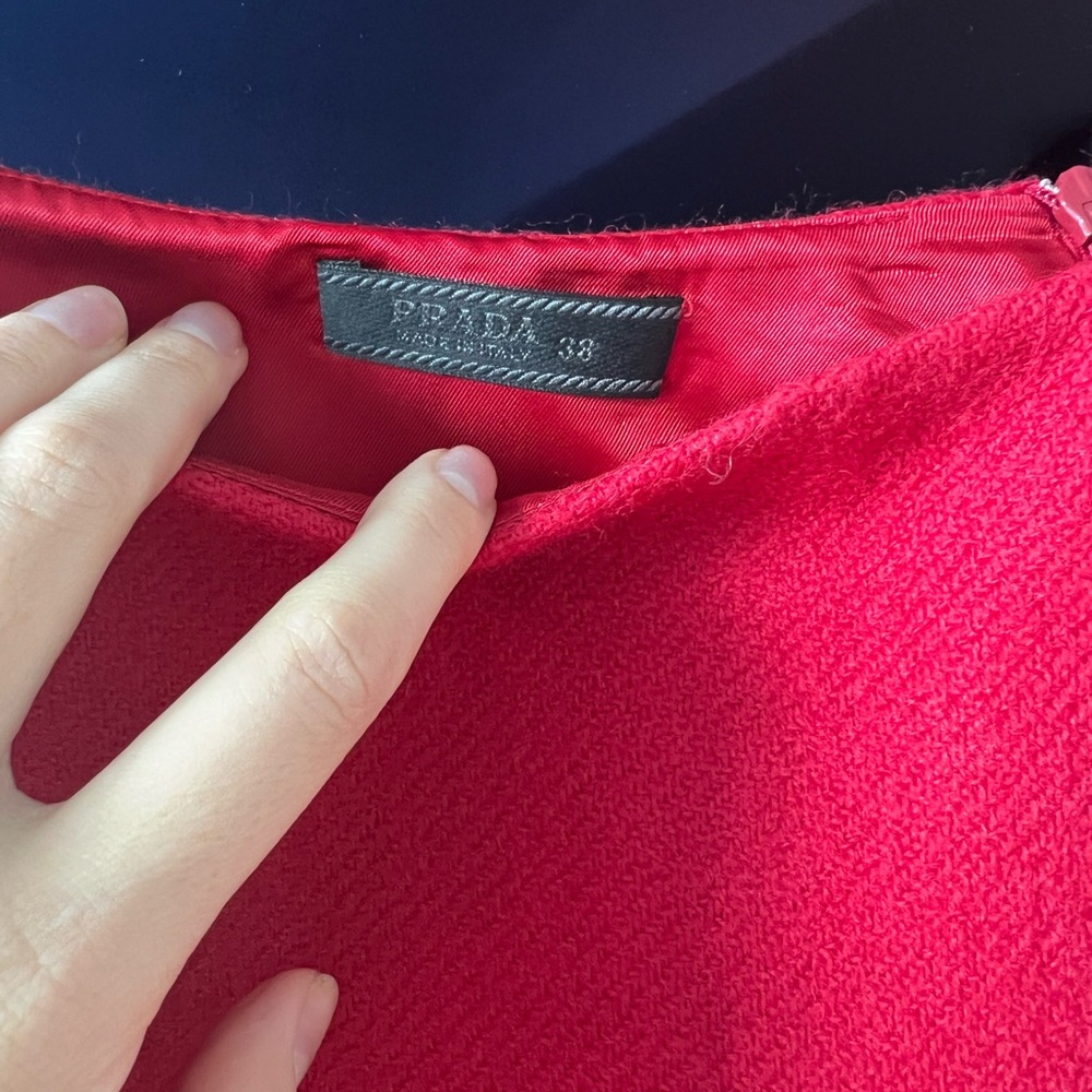 Prada wool red skirt IT 38